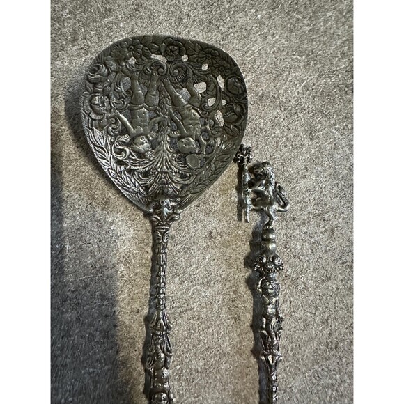 Vintage Italian Ornate Large Cherubs Lion Spoon Fork Serving Utensils Salad - Picture 3 of 6